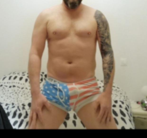 Profil de Fitia, 37 ans, Annonces gay à Porsel (Fribourg)