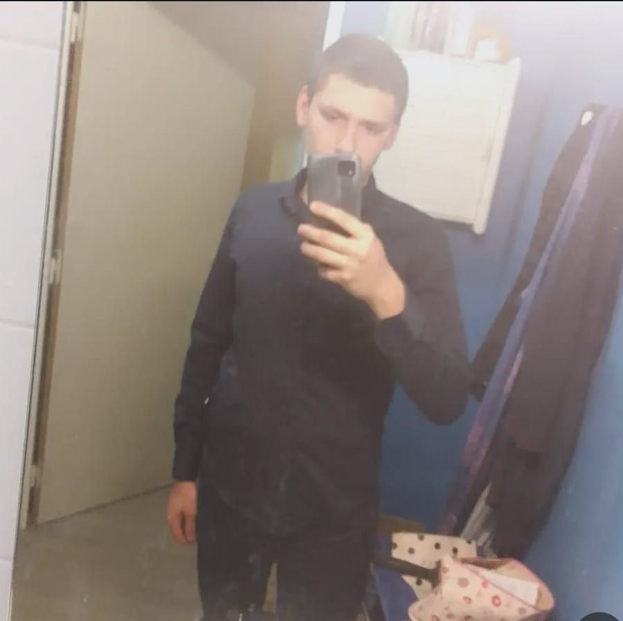 Profil de Dwight, 24 ans, Annonces gay à Romont FR (Fribourg)