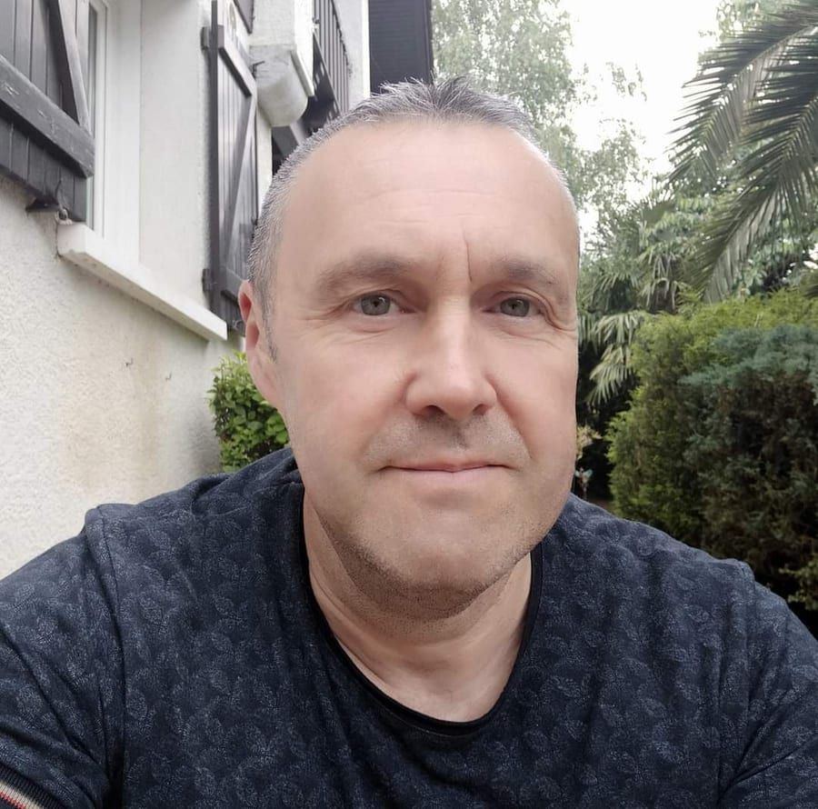 Profil de Anddy, 37 ans, Annonces gay à Muntelier (Fribourg)