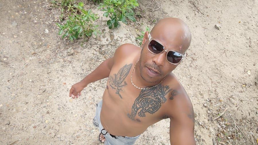 Profil de Stanyslas, 30 ans, Annonces gay à Grandvillard (Fribourg)