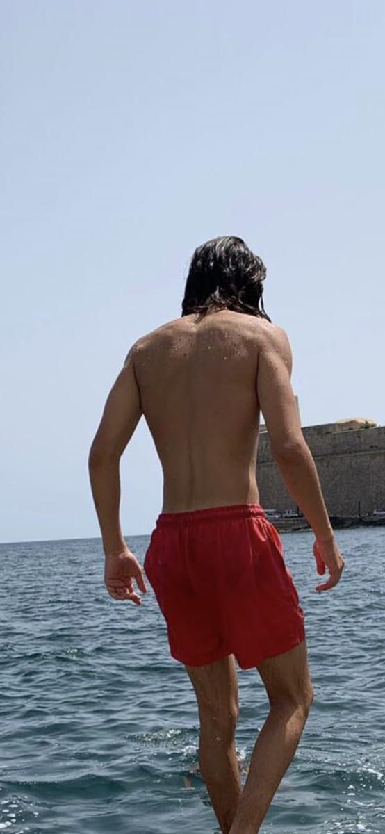 Profil de Embarek, 23 ans, Annonces gay à Lossy (Fribourg)