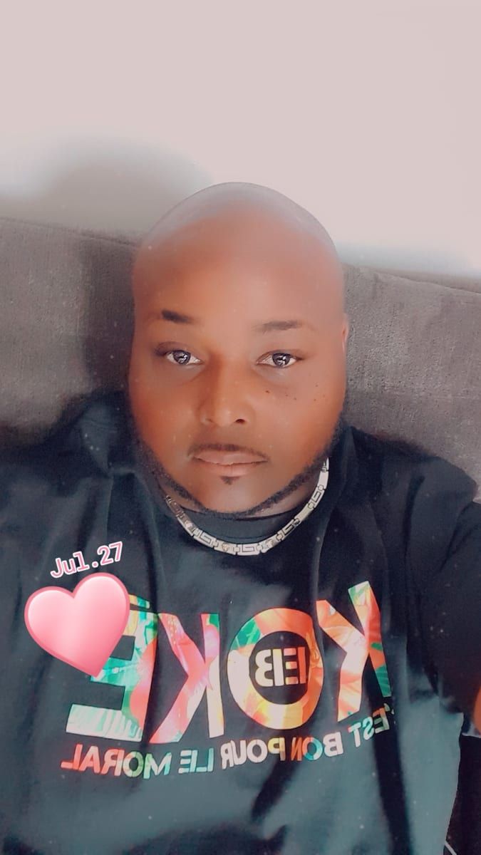 Soig - Annonces gay à Cousset Profil de Soig, 25 ans, Annonces gay à Cousset (Fribourg)