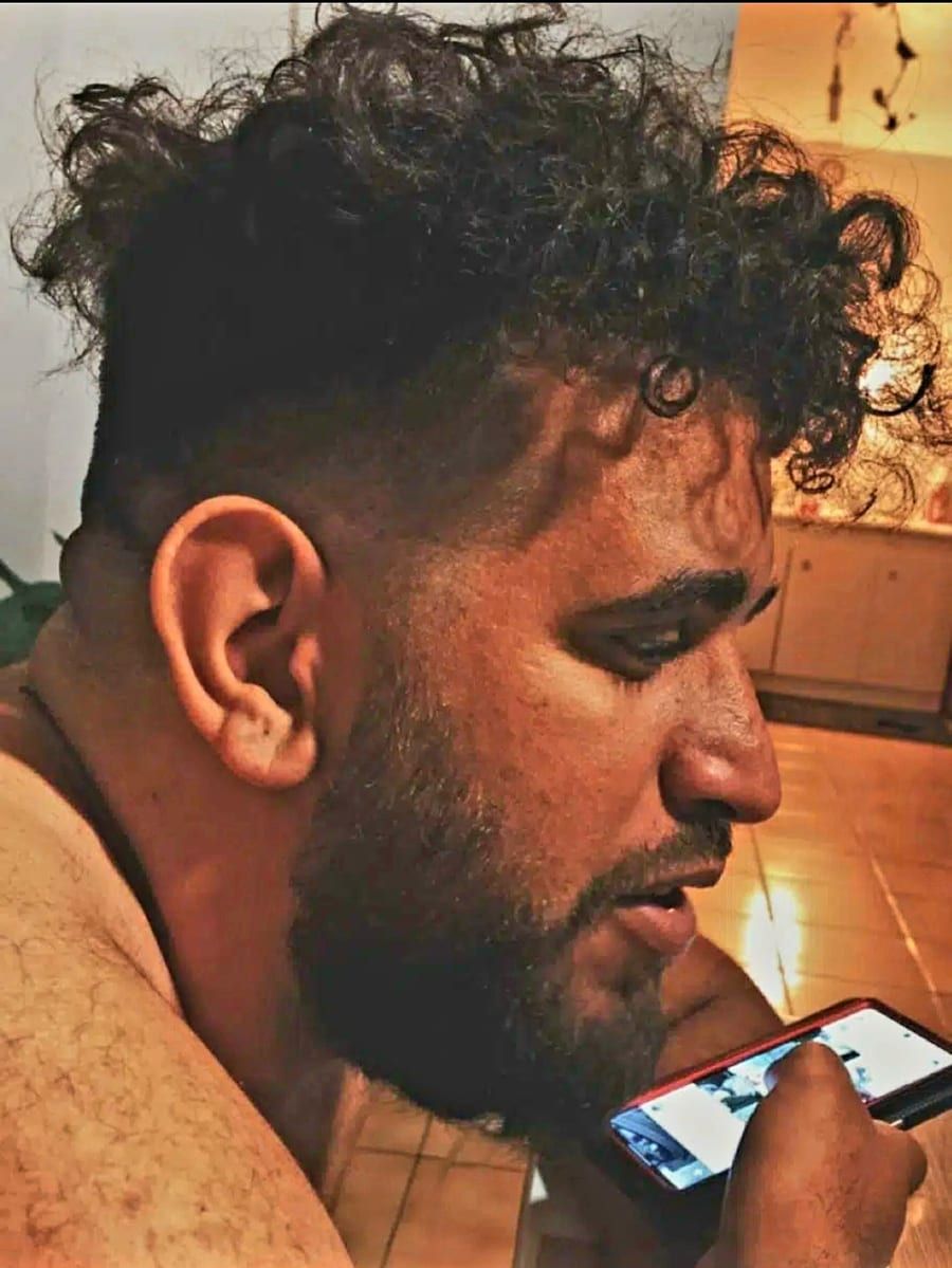 Profil de Charles-louis, 37 ans, Annonces gay à Pensier (Fribourg)