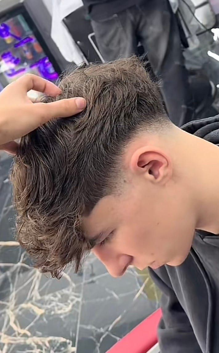 Profil de Narek, 24 ans, Annonces gay à Pierrafortscha (Fribourg)