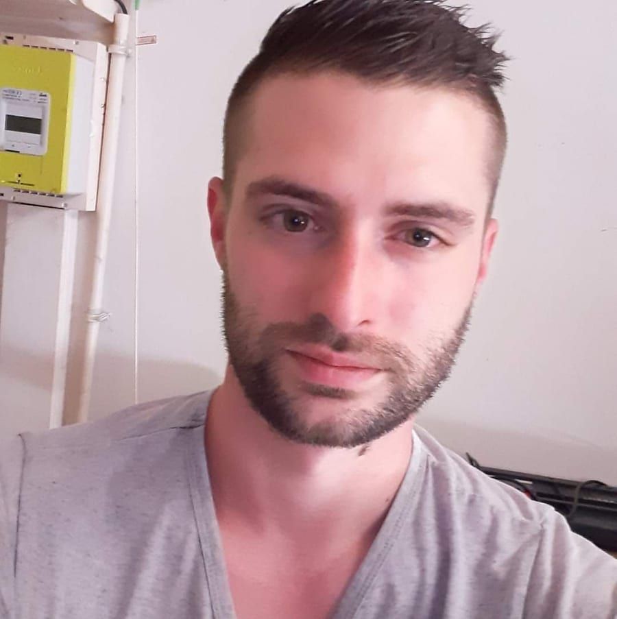 Khelyan - Annonces gay à Cousset Profil de Khelyan, 36 ans, Annonces gay à Cousset (Fribourg)