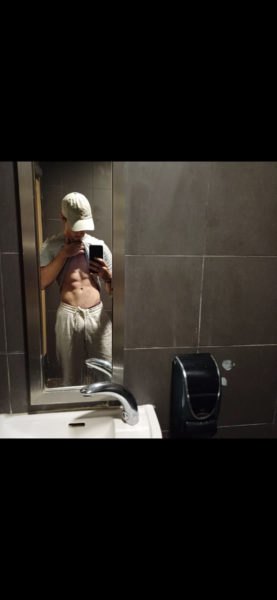 Profil de Clemenceau, 33 ans, Annonces gay à Giffers (Fribourg)