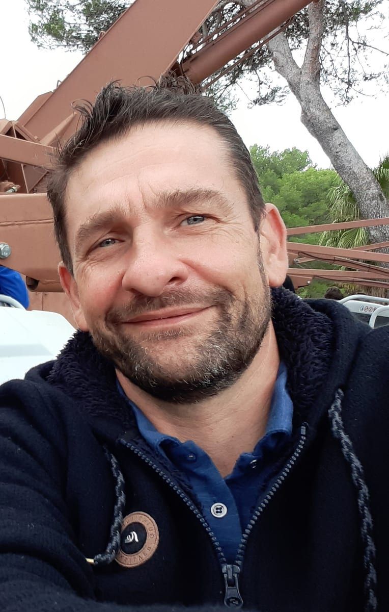 Guilherm - Annonces gay à Grolley Profil de Guilherm, 35 ans, Annonces gay à Grolley (Fribourg)