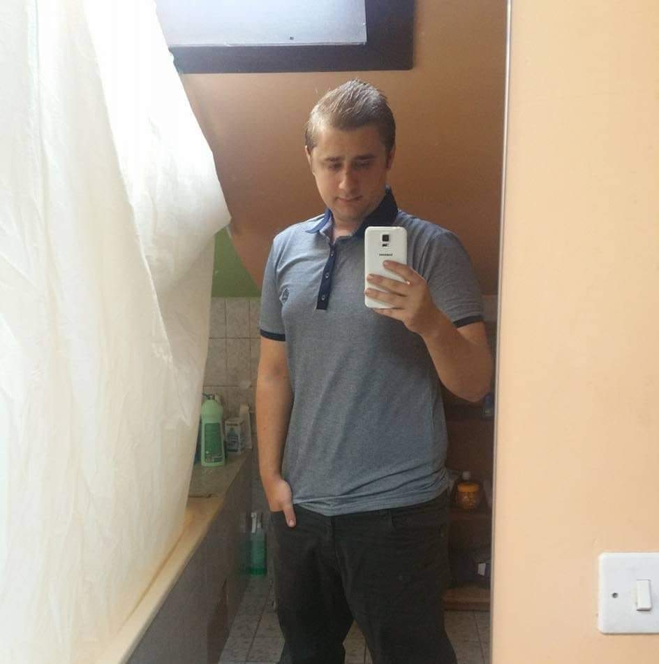 Hachimi - Annonces gay à Avry-devant-Pont Profil de Hachimi, 28 ans, Annonces gay à Avry-devant-Pont (Fribourg)