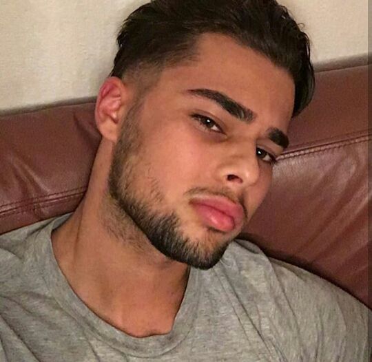Profil de Madyan, 38 ans, Annonces gay à Porsel (Fribourg)
