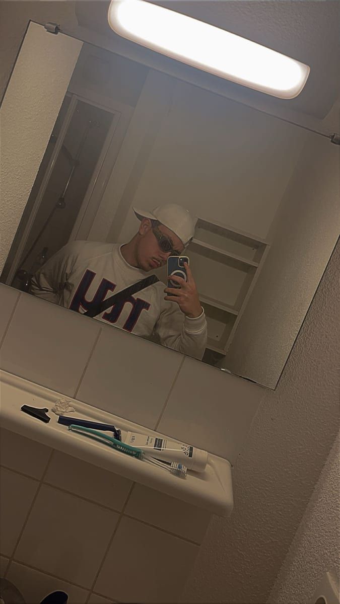 Profil de Rosemain, 44 ans, Annonces gay à Farvagny-le-Grand (Fribourg)