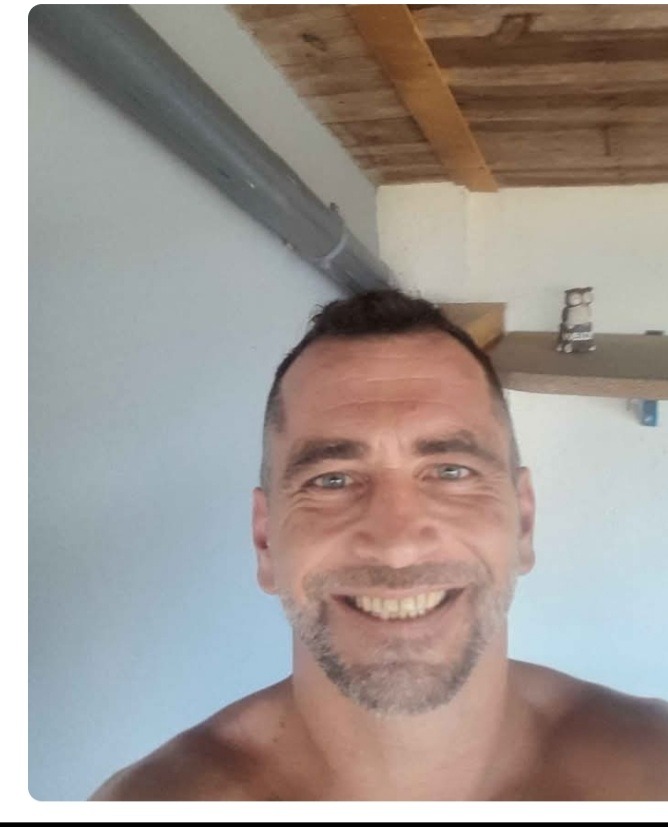 Profil de Julyan, 43 ans, Annonces gay à Montévraz (Fribourg)