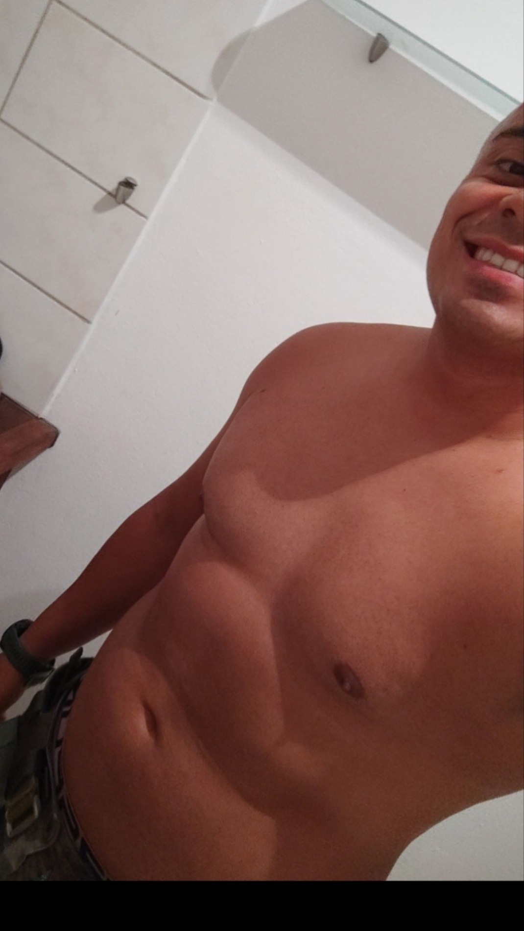 Jac - Annonces gay à Morlens Profil de Jac, 28 ans, Annonces gay à Morlens (Fribourg)