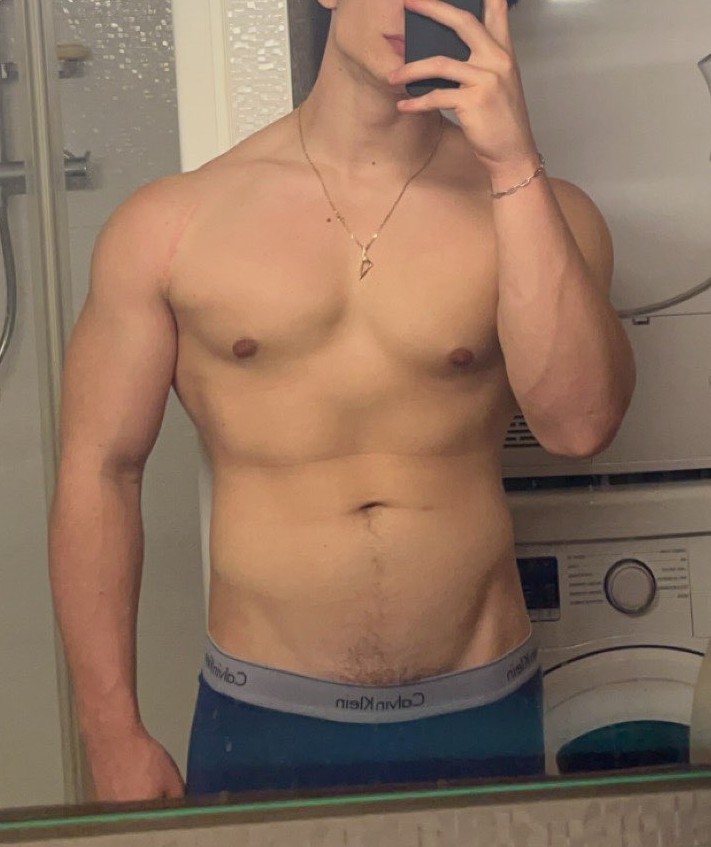 Profil de Juliano, 34 ans, Annonces gay à Bollion (Fribourg)