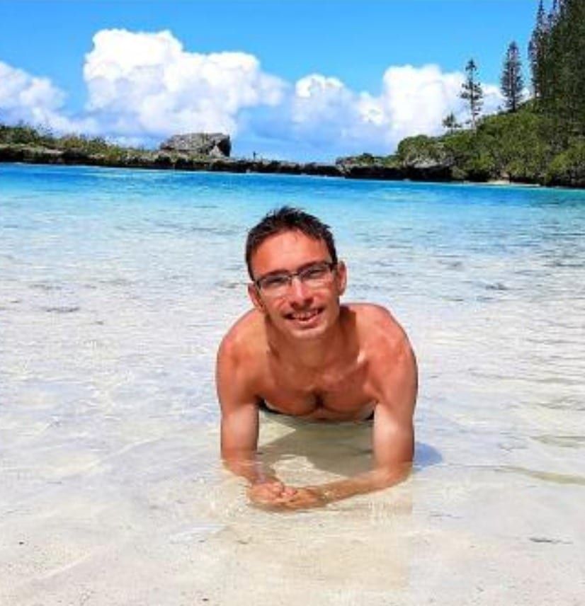 Profil de Ashvin, 41 ans, Annonces gay à Font (Fribourg)