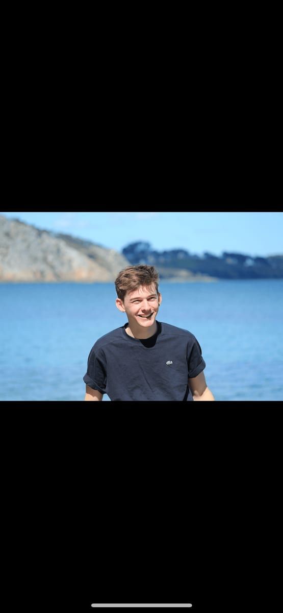 Corian - Annonces gay à Promasens Profil de Corian, 28 ans, Annonces gay à Promasens (Fribourg)
