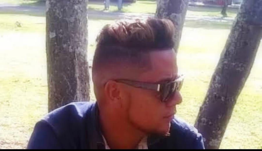 Profil de Timur, 41 ans, Annonces gay à Villarimboud (Fribourg)