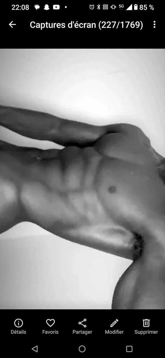 Ayron - Annonces gay à Sangernboden Profil de Ayron, 29 ans, Annonces gay à Sangernboden (Fribourg)