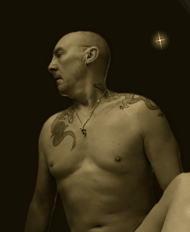 Profil de Giulio, 35 ans, Annonces gay à Aumont (Fribourg)