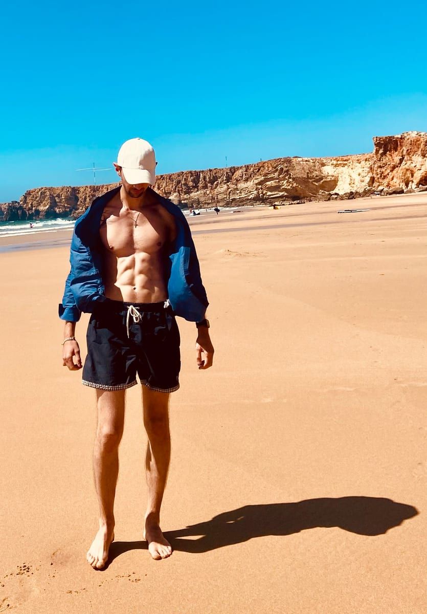 Profil de Rabah, 45 ans, Annonces gay à Villarimboud (Fribourg)