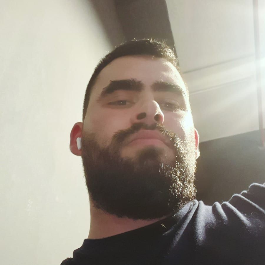 Jérôme - Annonces gay à Lurtigen Profil de Jérôme, 37 ans, Annonces gay à Lurtigen (Fribourg)