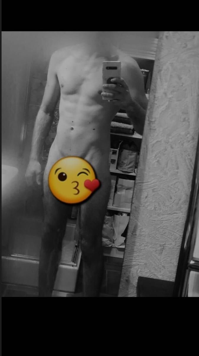 Jean-fabien - Annonces gay à Broc Profil de Jean-fabien, 40 ans, Annonces gay à Broc (Fribourg)