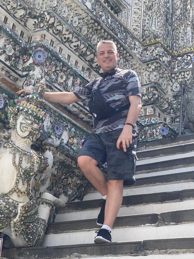 Eimen - Annonces gay à Flamatt Profil de Eimen, 39 ans, Annonces gay à Flamatt (Fribourg)