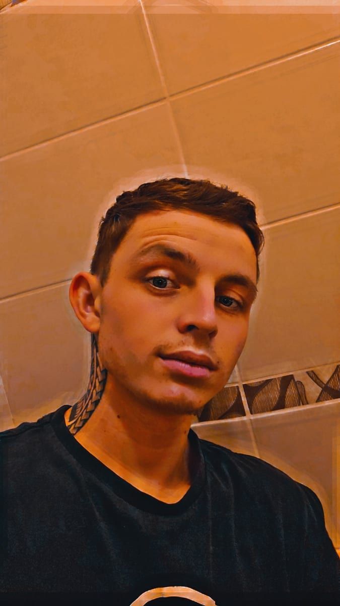 Jean-maurice - Annonces gay à Dompierre FR Profil de Jean-maurice, 22 ans, Annonces gay à Dompierre FR (Fribourg)