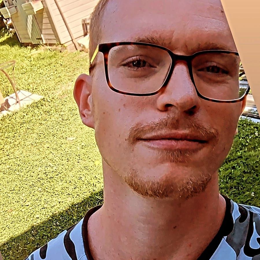 Profil de Anil, 40 ans, Annonces gay à Villarimboud (Fribourg)