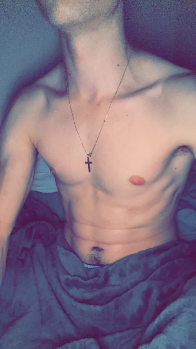 Zaccaria - Annonces gay à Chénens Profil de Zaccaria, 31 ans, Annonces gay à Chénens (Fribourg)