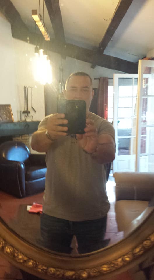 Profil de Corantin, 33 ans, Annonces gay à Courgevaux (Fribourg)