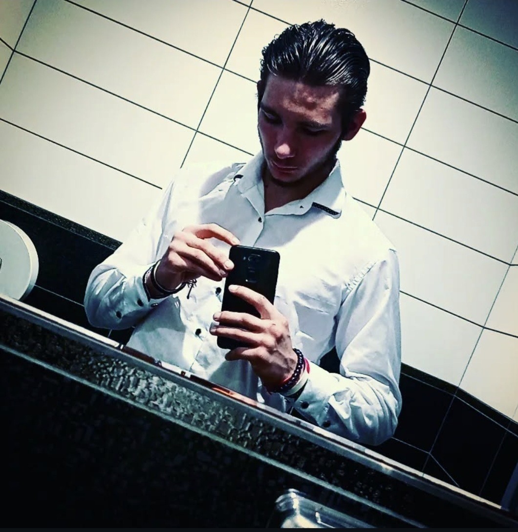 Profil de Taylan, 39 ans, Annonces gay à Im Fang (Fribourg)