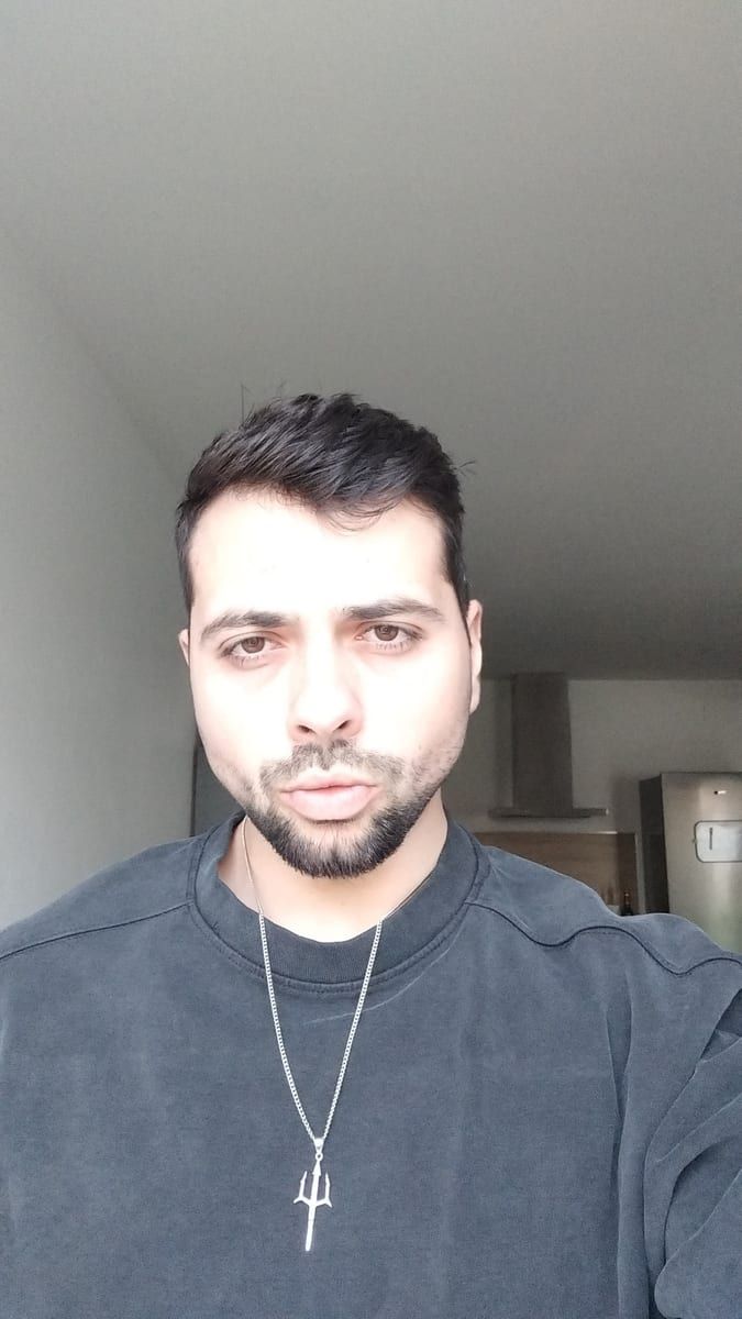Femi - Annonces gay à Morat Profil de Femi, 29 ans, Annonces gay à Morat (Fribourg)