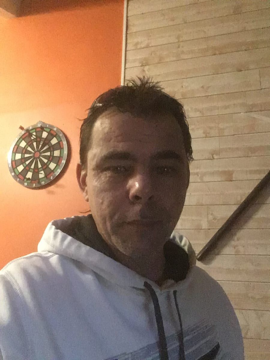Profil de Ayron, 35 ans, Annonces gay à Sorens (Fribourg)