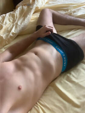 Profil de Lancelot, 35 ans, Annonces gay à Billens (Fribourg)