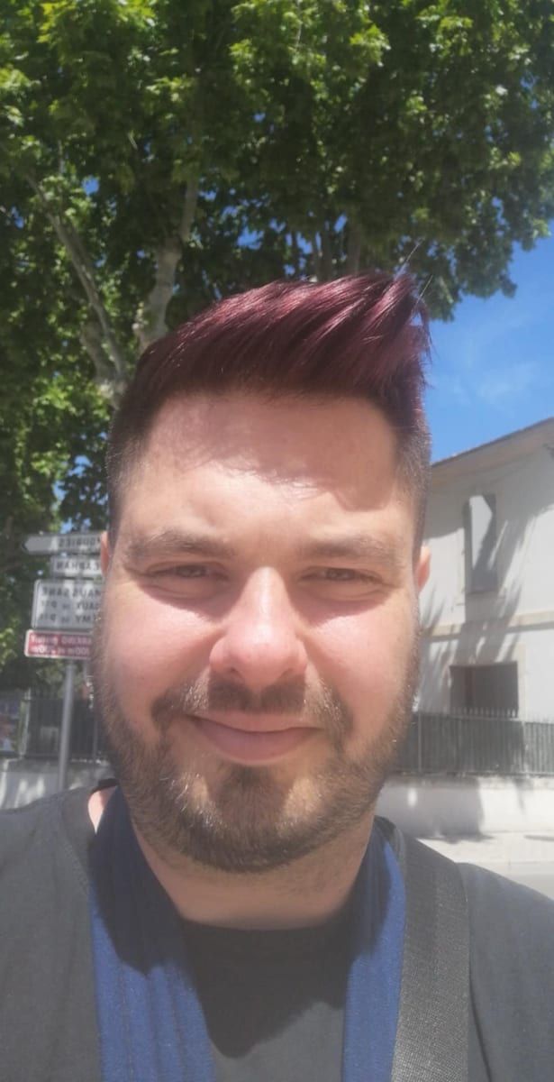 Profil de Farid, 25 ans, Annonces gay à Autavaux (Fribourg)