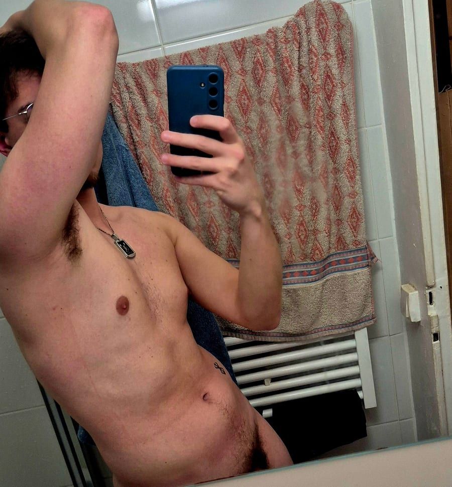 Profil de Ferdi, 41 ans, Annonces gay à Villarimboud (Fribourg)