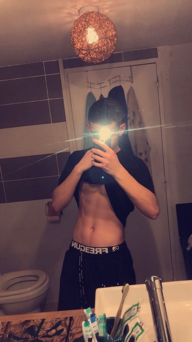 Profil de Wiltord, 33 ans, Annonces gay à Vuarmarens (Fribourg)