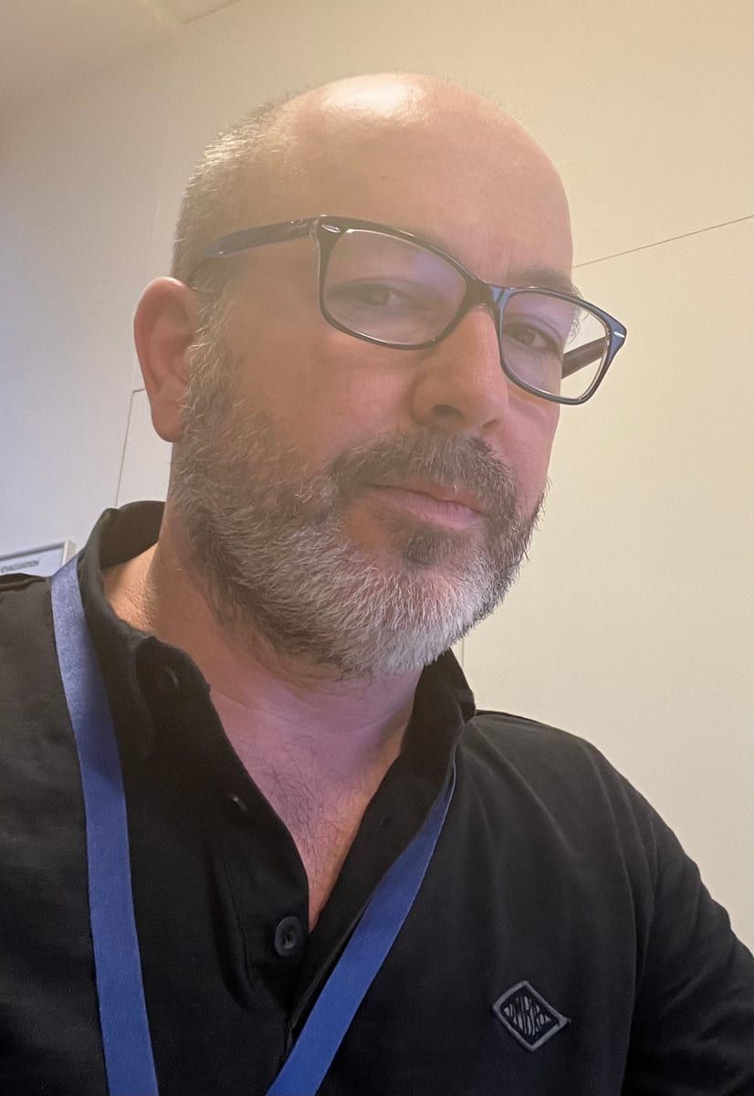 Profil de Sajed, 22 ans, Annonces gay à Aumont (Fribourg)