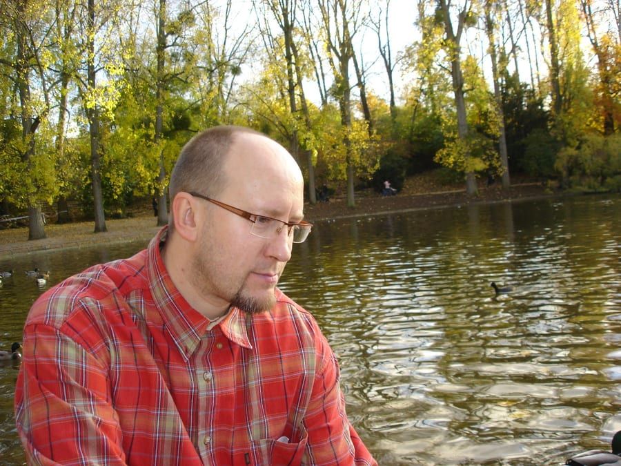 Profil de Louai, 43 ans, Annonces gay à Granges-de-Vesin (Fribourg)