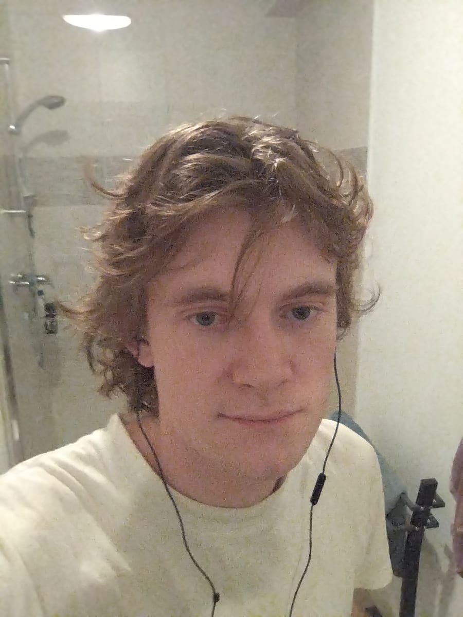 Profil de Dev, 24 ans, Annonces gay à Montévraz (Fribourg)