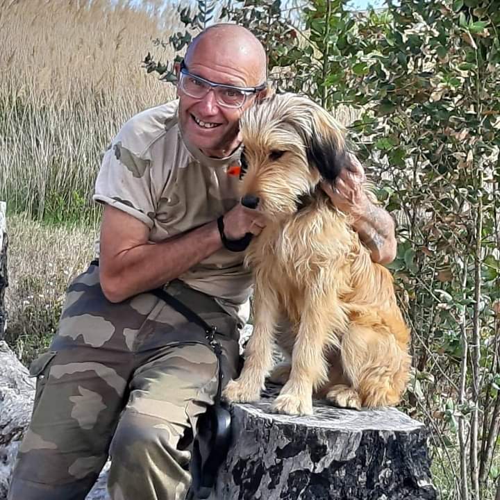 Gille - Annonces gay à Lurtigen Profil de Gille, 34 ans, Annonces gay à Lurtigen (Fribourg)