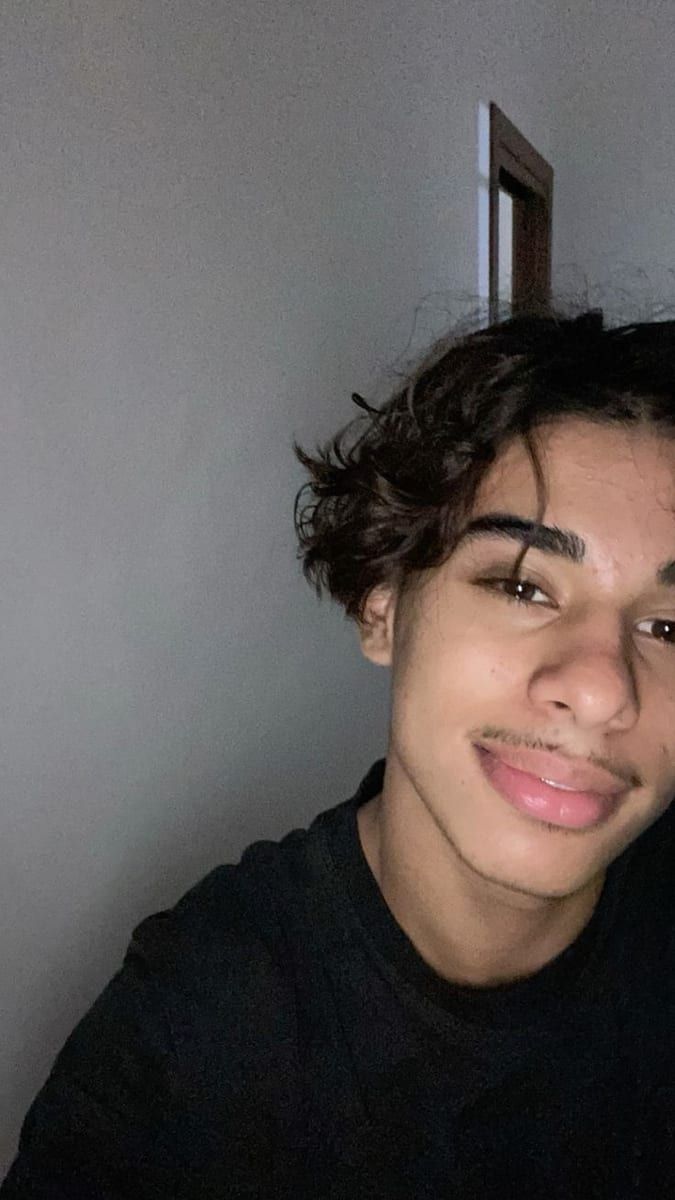 Profil de Sullivann, 26 ans, Annonces gay à Zumholz (Fribourg)