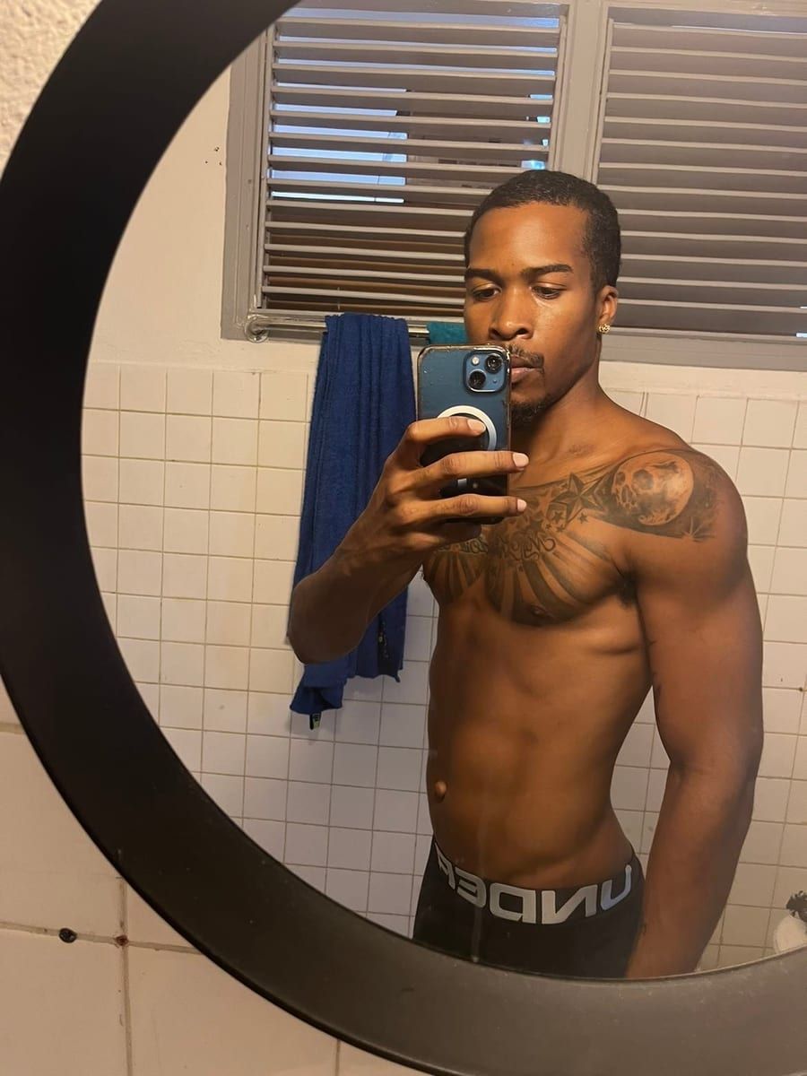Profil de Soleil, 25 ans, Annonces gay à Muntelier (Fribourg)