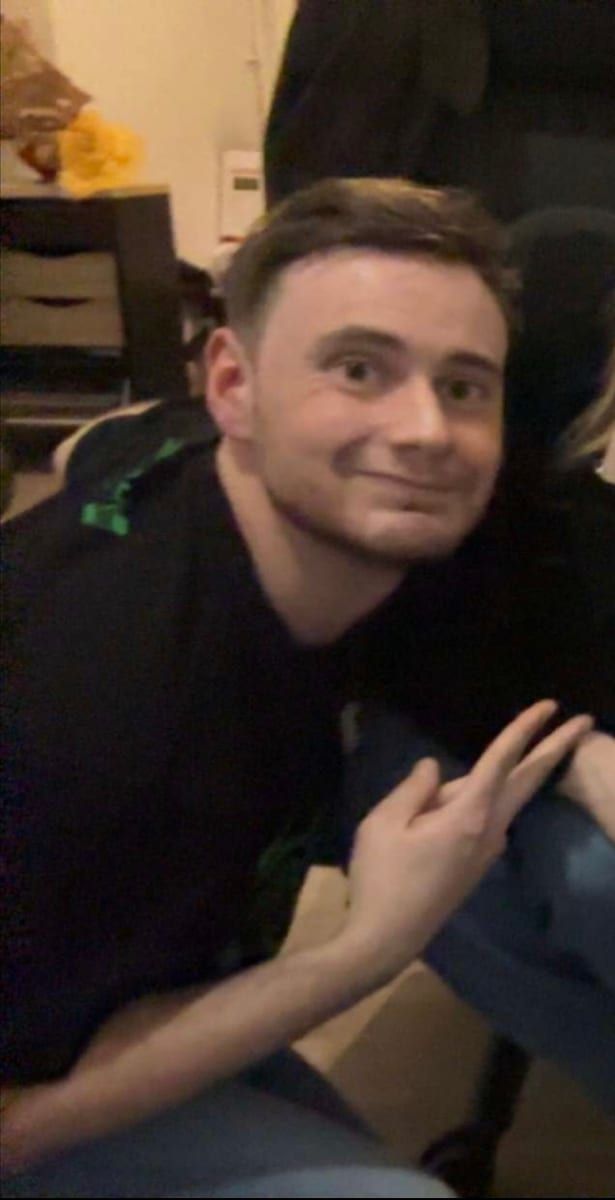 Naime - Annonces gay à Blessens Profil de Naime, 22 ans, Annonces gay à Blessens (Fribourg)