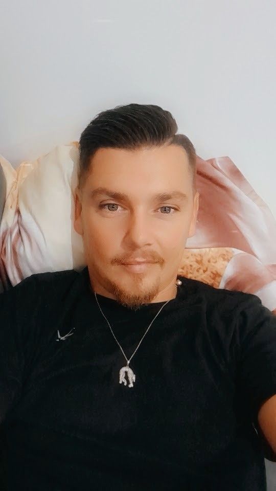 Profil de Petru, 43 ans, Annonces gay à St. Silvester (Fribourg)