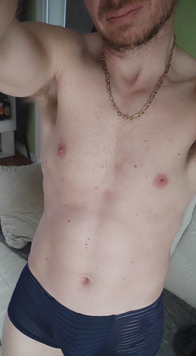 Profil de Jolane, 36 ans, Annonces gay à Russy (Fribourg)